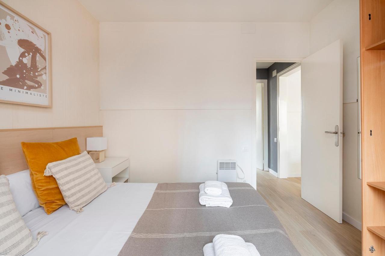 Apartments Sata Sagrada Familia Area Barcelona Exterior photo