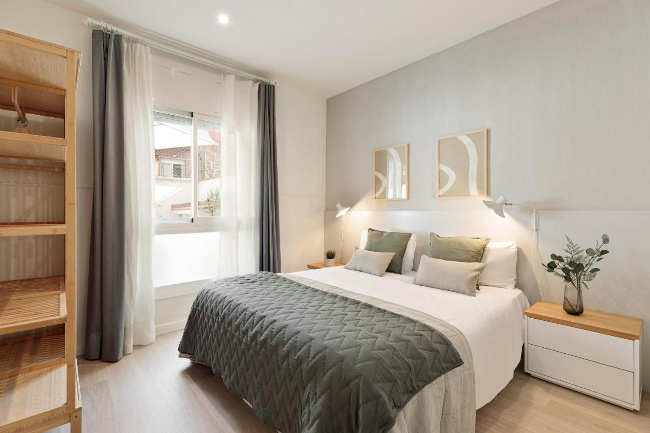 Apartments Sata Sagrada Familia Area Barcelona Exterior photo